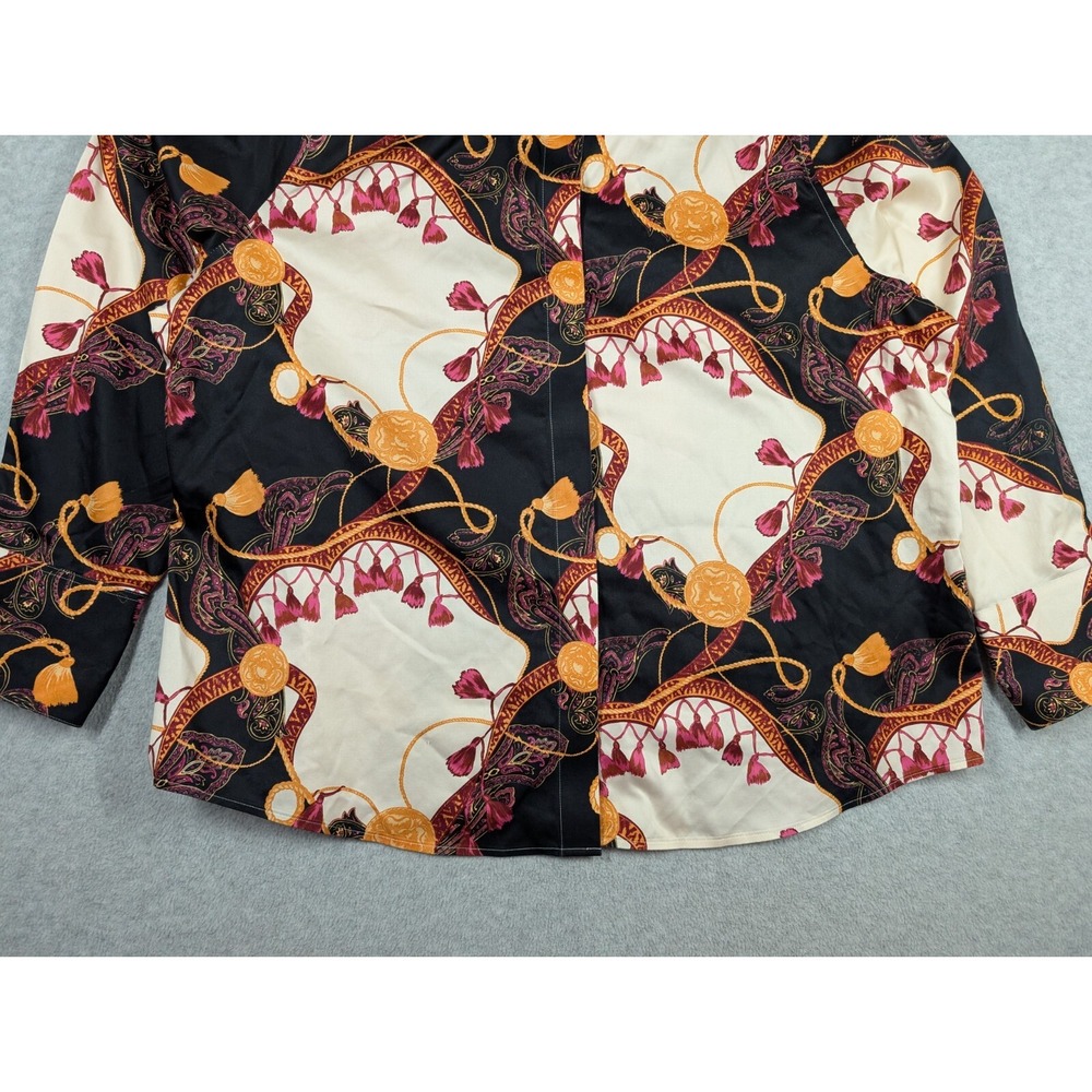 Chicos Women Top Size 4/20 NWT No Iron Tassle Gold Chain Print Button Up Long Sl - Picture 3 of 14